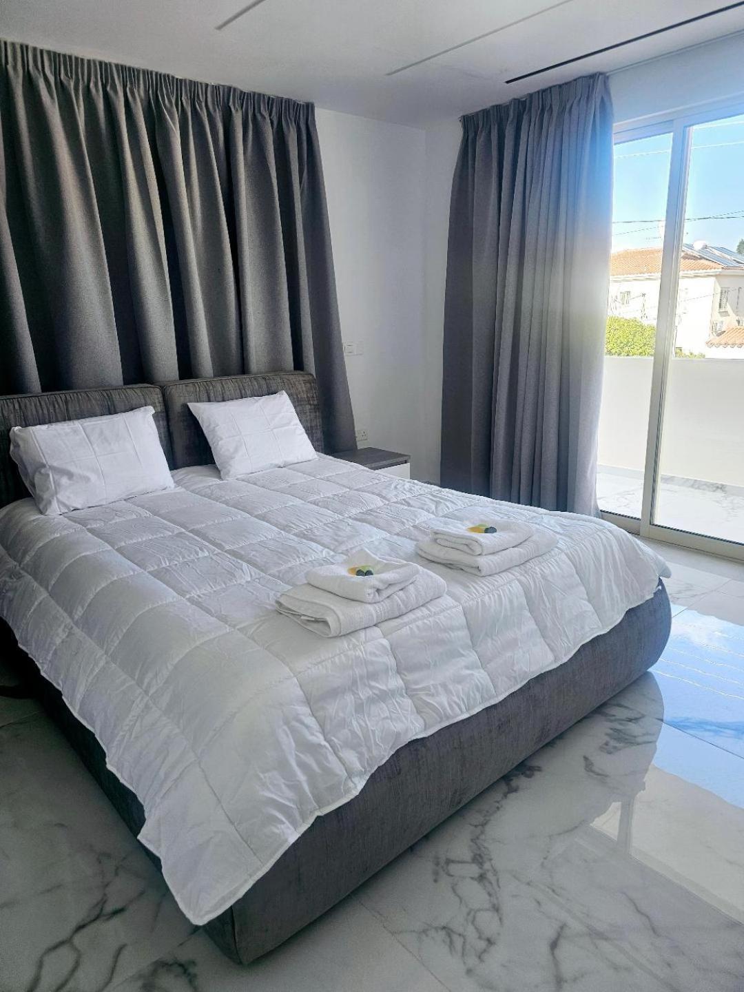Deluxe Apartment Πάφος Εξωτερικό φωτογραφία