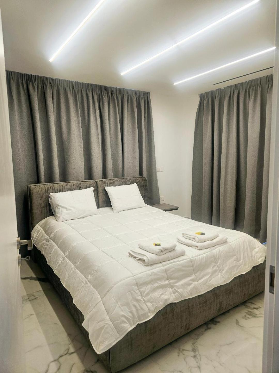 Deluxe Apartment Πάφος Εξωτερικό φωτογραφία